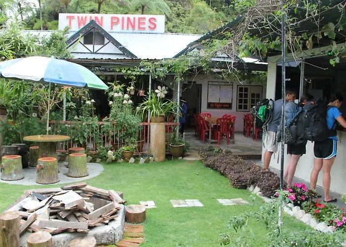 Twin Pines Guest House