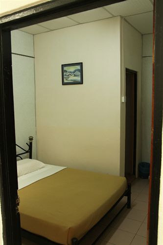 Rumah tetamu Twin Pines *