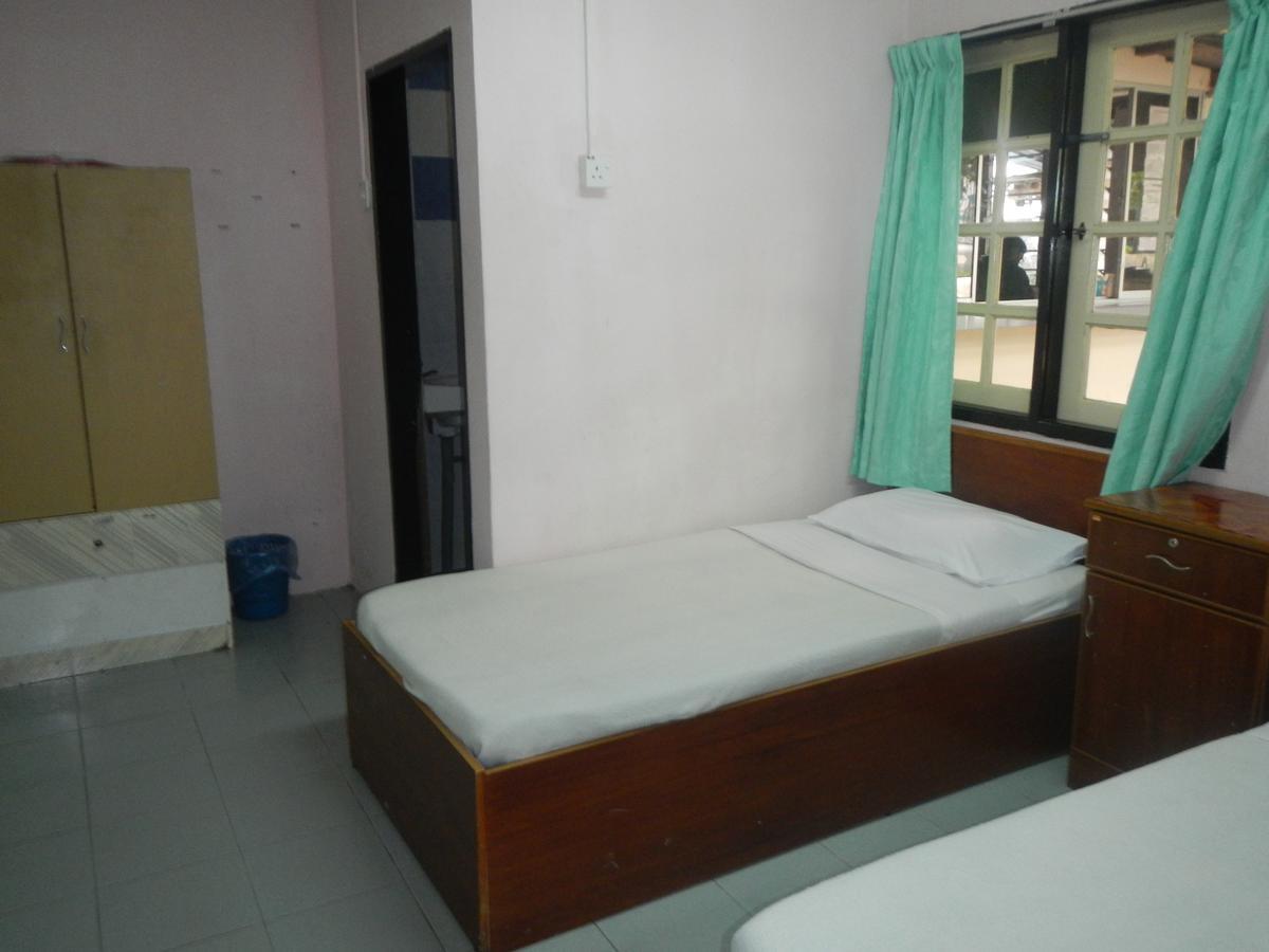 Rumah tetamu Twin Pines